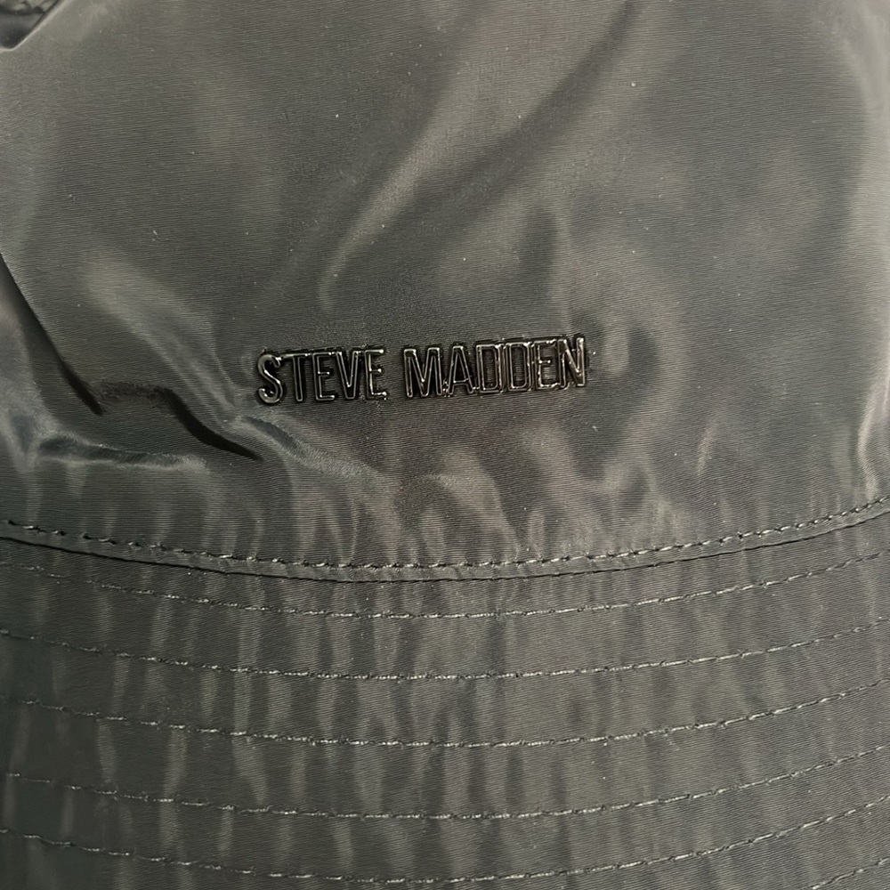 Steve Madden Bucket Hat- OSFM - Picture 3 of 6